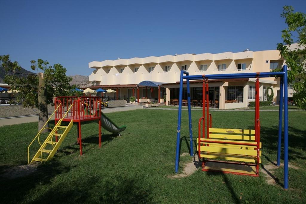 קולימביה Relax Hotel מראה חיצוני תמונה