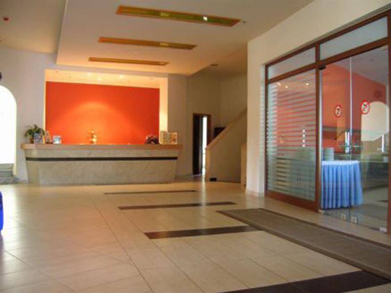קולימביה Relax Hotel מראה חיצוני תמונה