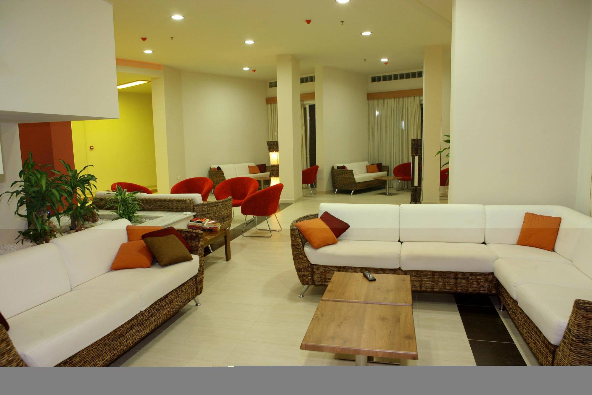קולימביה Relax Hotel מראה חיצוני תמונה